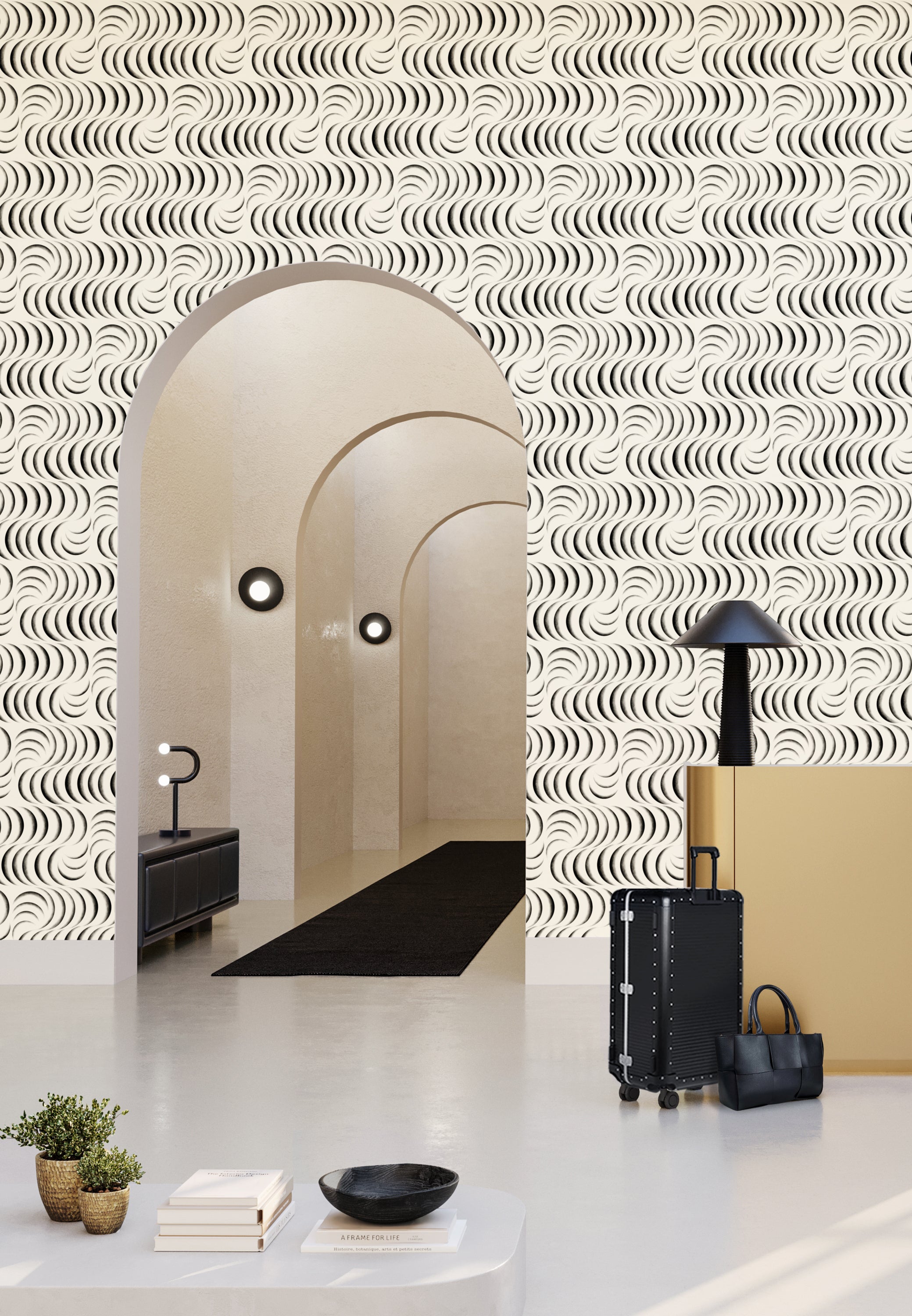 Petite Coque© Wallpaper in Black + Cremé